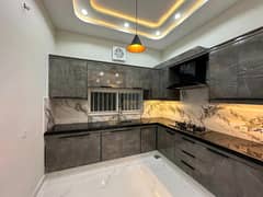 10 MARLA BRAND NEW BEAUTIFUL HOUSE FOR SALE IN BAHRIA TOWN LAHORE 0