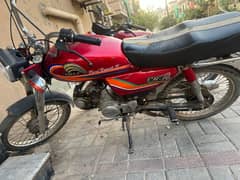 Crown 2012 modl bike for sel urgent 03428969091