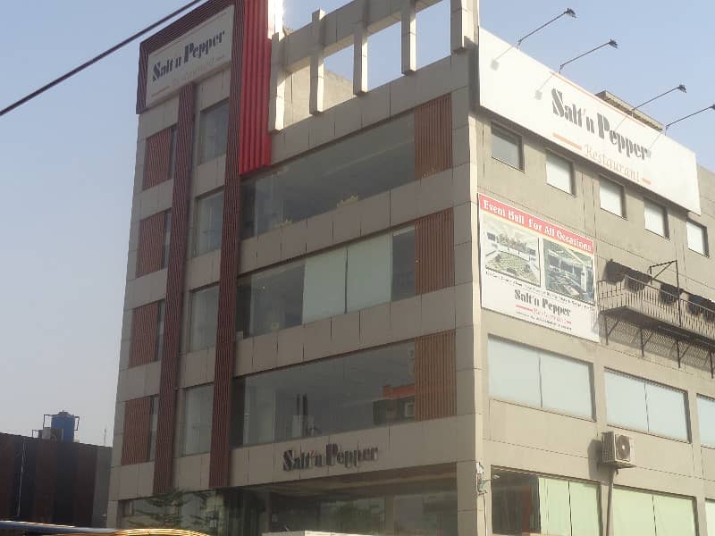 Ideal 300 sqft office for Rent at Kohinoor City Best For Software Houses, Consultancy, Marketing Office, Call Center, Digital Agency 2