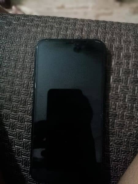 iphone XR 64 gb clean condition 1