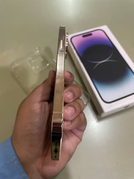 iPhone 14 Pro Max with box 2