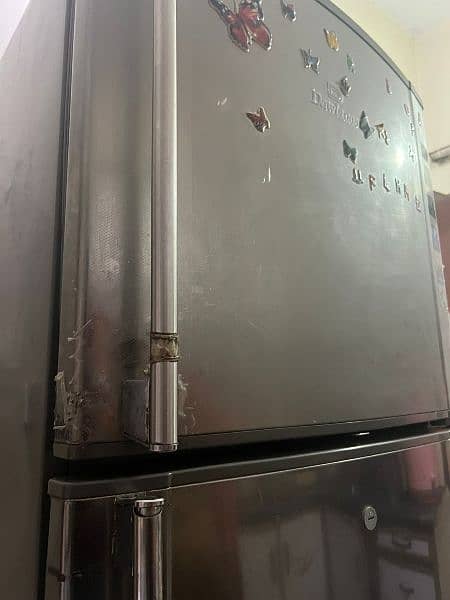 Dawlance medium size refrigerator (fridge) 1