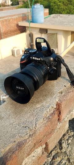 DSLR D3200 Nikon Camra.  LanZ 18.55mm Atuo Nikon 0