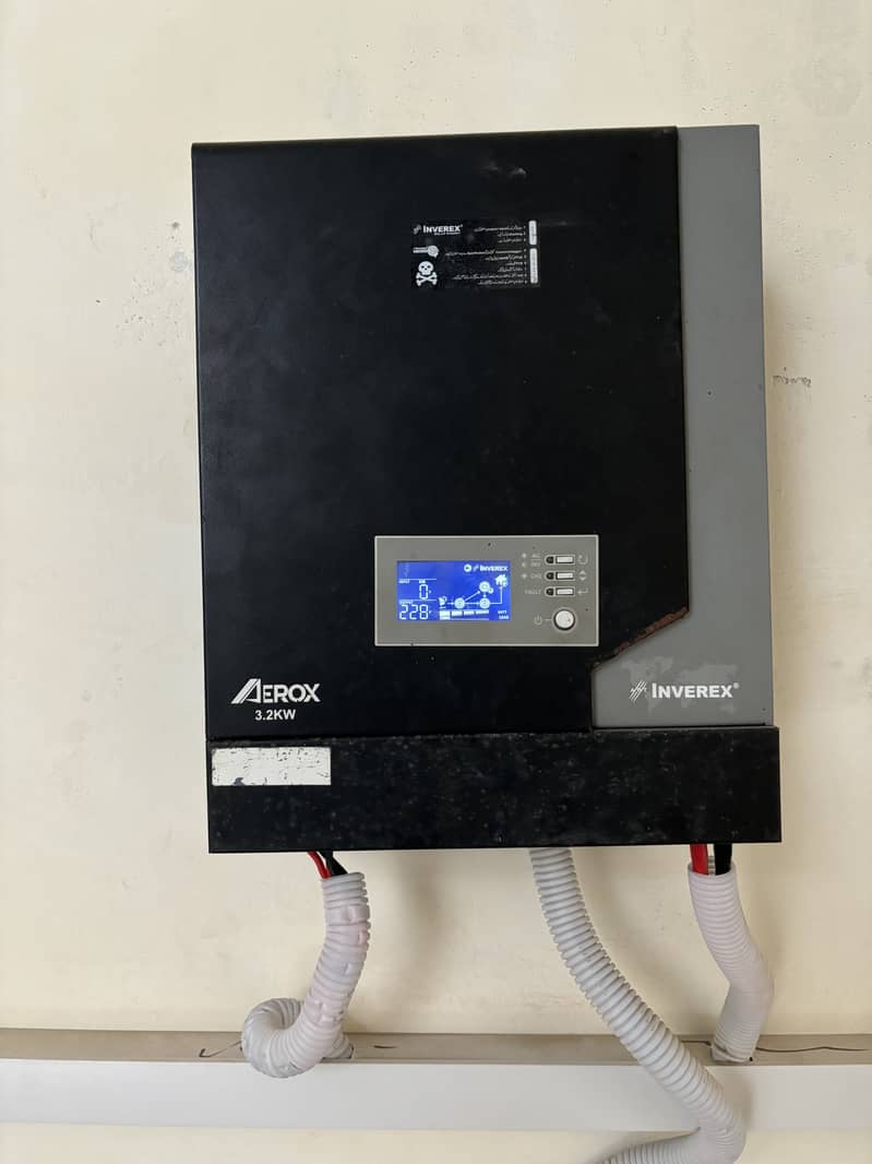 Inverex Aerox 3.2 kW Hybrid Solar Inverter 0