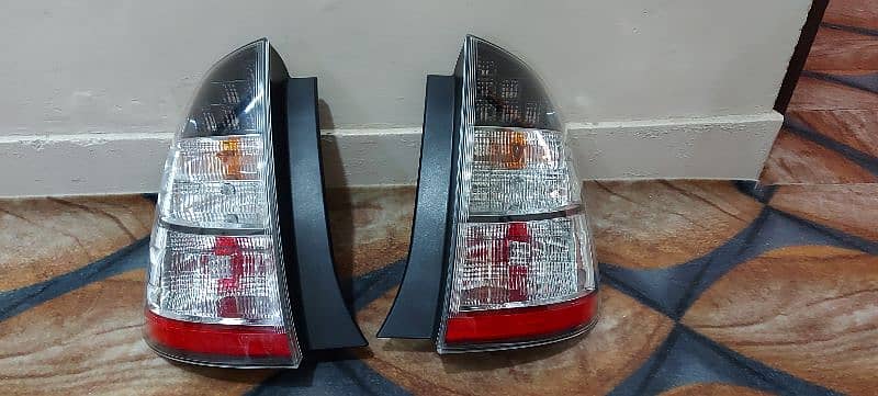 Toyota Prius Back Lights 2007,8,9 1