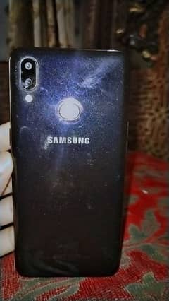Samsung a10s 2/32.