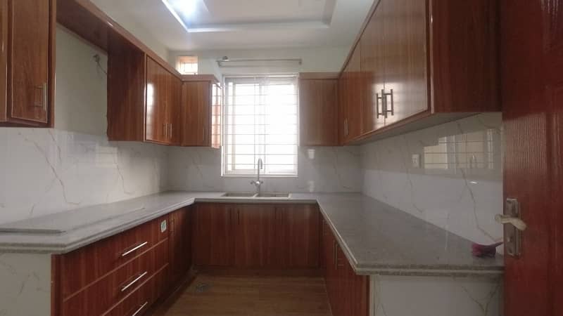 5 Marla House For Sale In Phase 1 Ethad Town Lahore 40