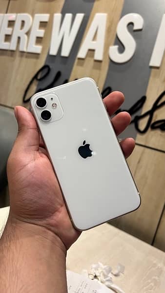 iPhone 11 128 gb factory unlock 3