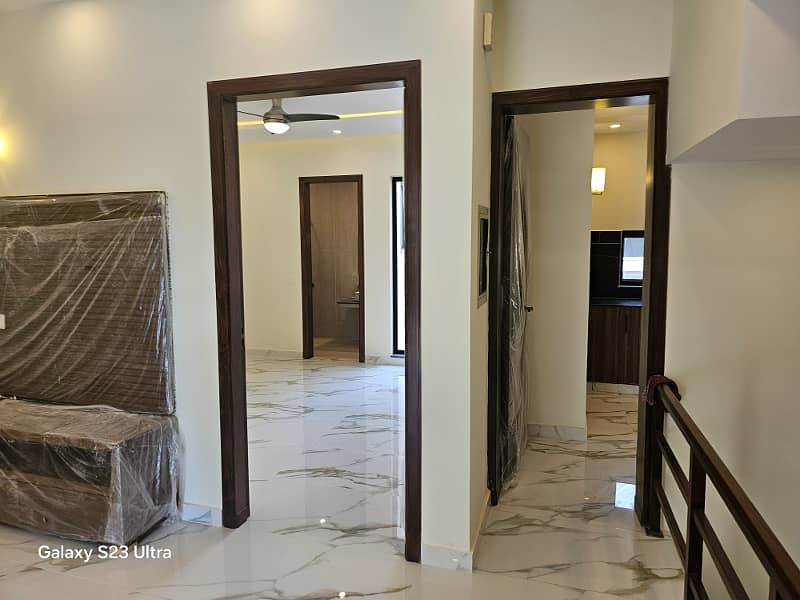 5 Marla Modern Design House For Sale In 
Dream Gardens
 Lahore 18