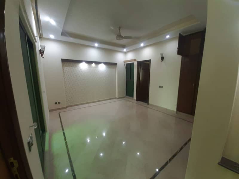 1 Kanal Upper Portion For Rent In DHA Phase 5 D BLOCK 10