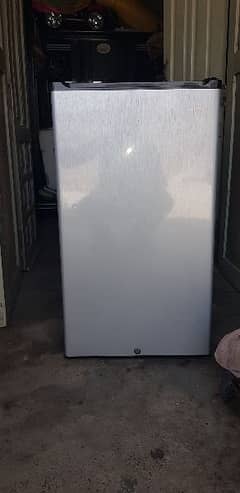 Haier Mini fridge || Newwww || All ok 10/10
