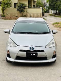 Toyota aqua 2014 S 0