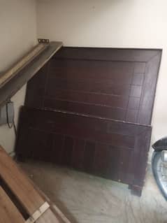 single bed used