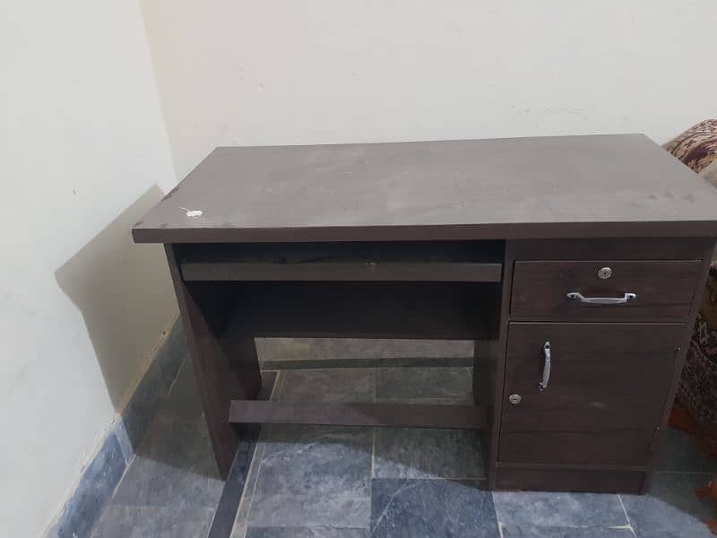 table & chair for sale 2