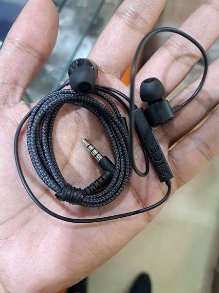 LG Boom Sound Handsfree Premium in-ear Earphones Handfree 8