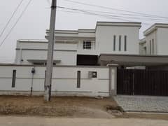 14 Marla Corner House Available For Rent New Design House In A Gated Community