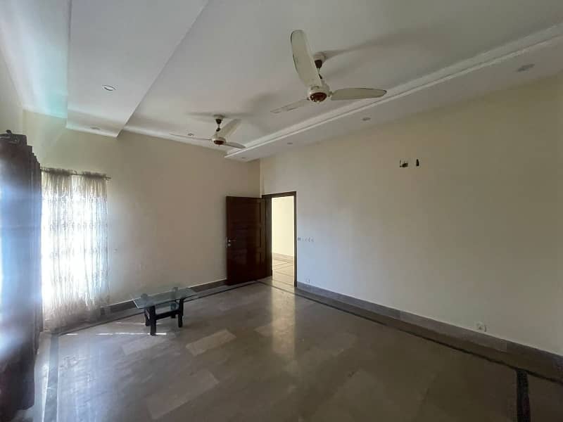1 Kanal Upper Portion With 3 Bedrooms Attached Washroom With Separate Entrance Available For Rent In DHA Phase 6 Sector E 7