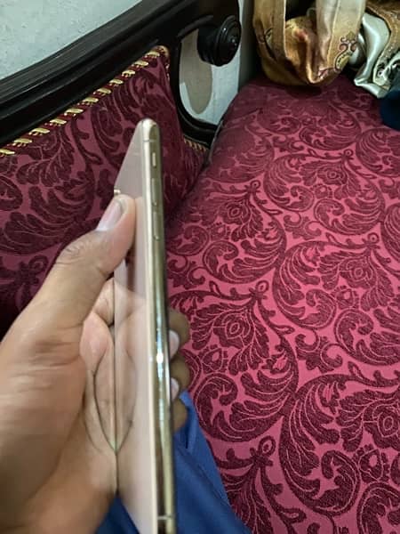 I phone xs max big size panenl jenion just 1 line side pay 5