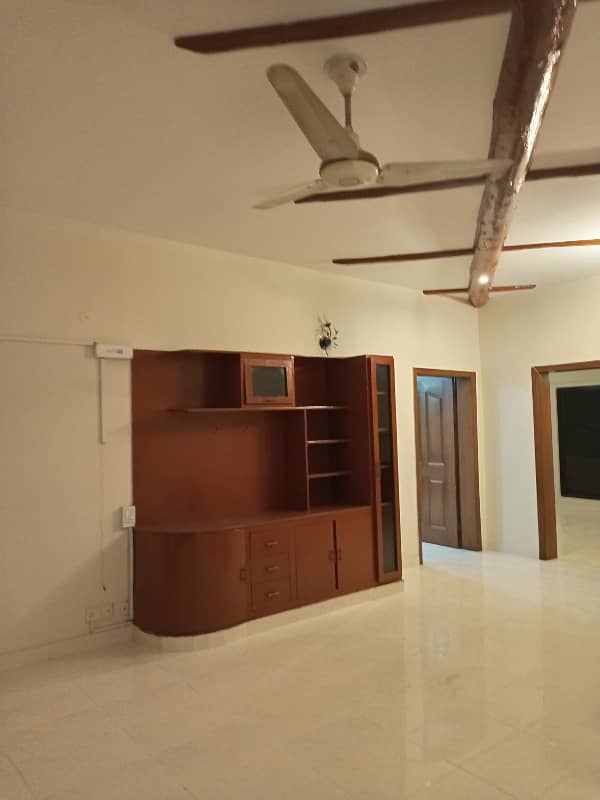 3 bedroom Neet and clean upper portion filmala for rent at Prime location demand 80000 5
