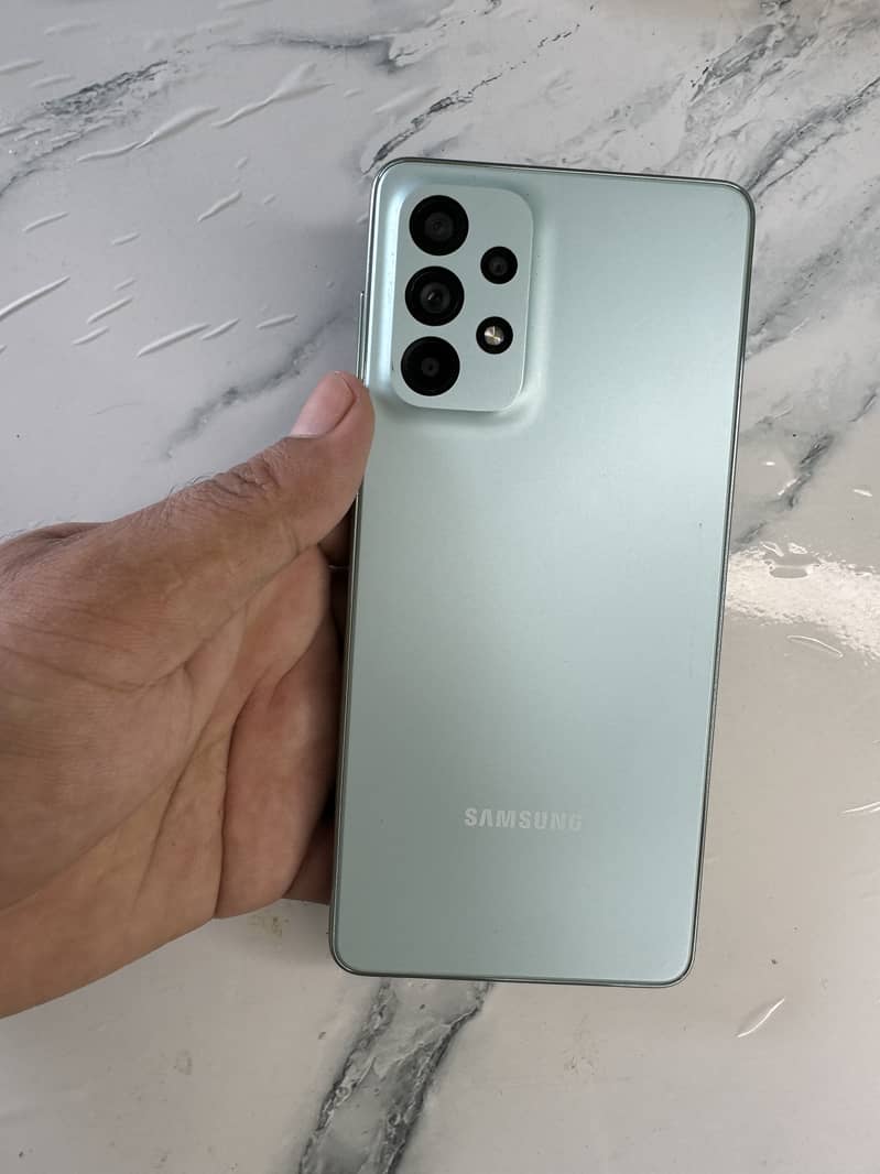 Samsung Galaxy a73 5g 8/256 2