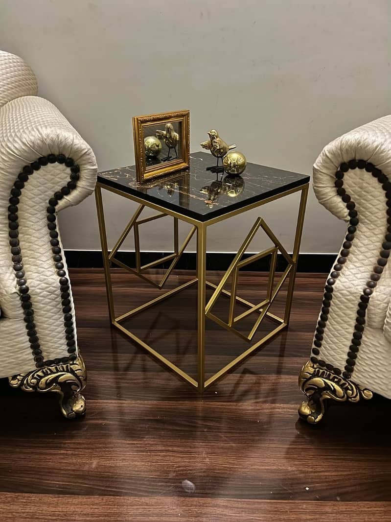 table chaires console bed coffee table   hum manufucter hain 18