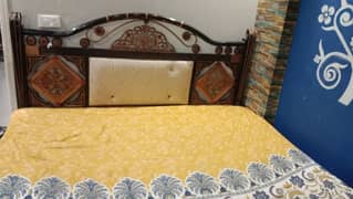 Bed with mattress large size 0