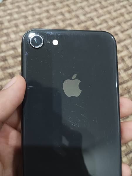 iPhone 8 (JV) 1