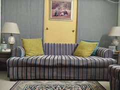 A 3 seater and a 2 seater sofa set 0