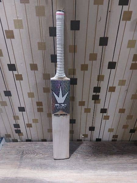 mids 3 star cricket bat 1