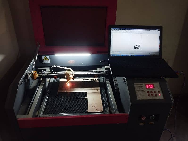 Laser cutting machine 2