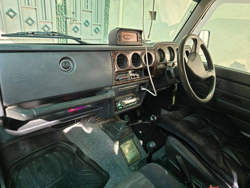 Suzuki Jimny Sierra 1996 8