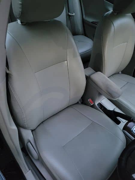 Toyota Corolla Altis 1.6 crustonic tottal genyan 9