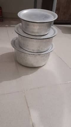 Silver cooking pots set