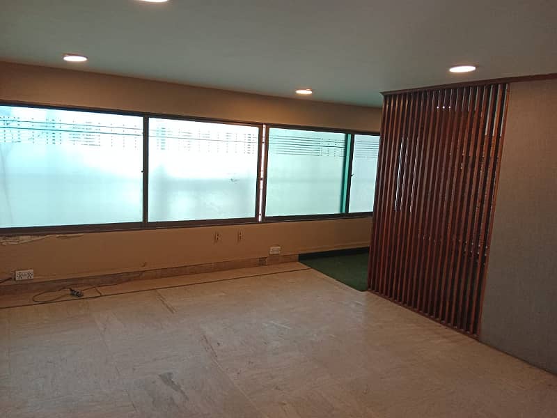 1800sq. ft Office available for Rent at Ittehad commercial area 3