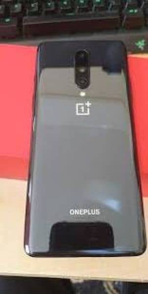 One plus 8 8/128GB 1