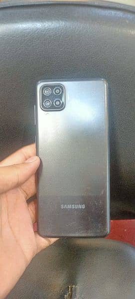 Samsung A12 4/128 0