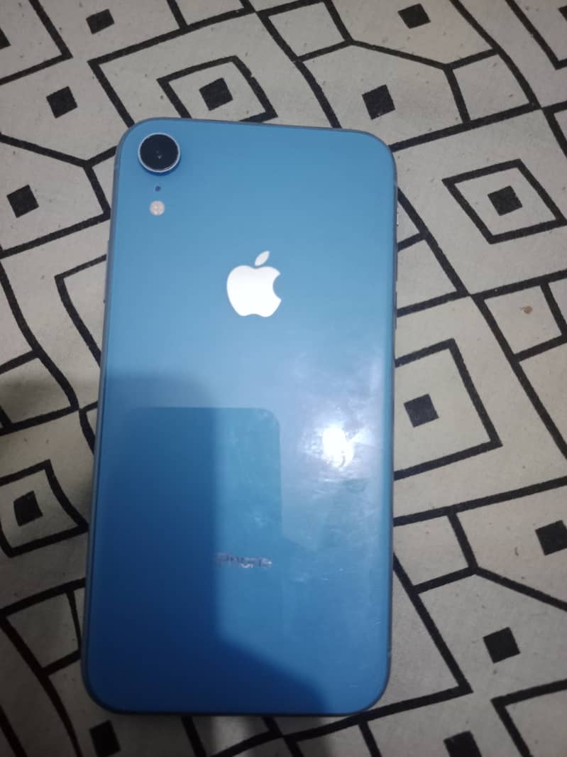 iPhone xr 128gb non pta waterpack 88 battery health 10by9.5 condition 2