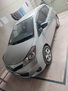 Toyota Vitz 13 total genuen 0300 6999146 03334890662