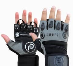 Pair of Weight Lifting Gloves and Pair of Knee Supports universal size