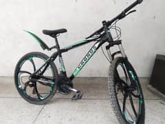 Imported cronus brand 26 inch bicycle in good condition 9\10 0