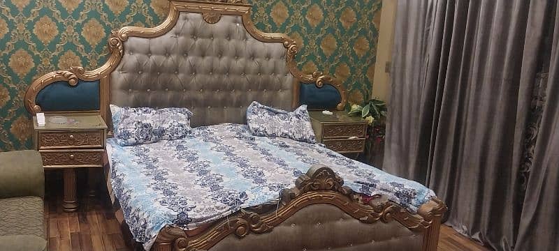 crown bed 0