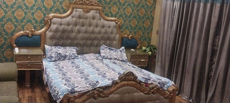 crown bed 2