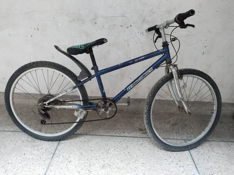 Imported aluminium BMX bicycle in good condition cydren cimmick brand 3