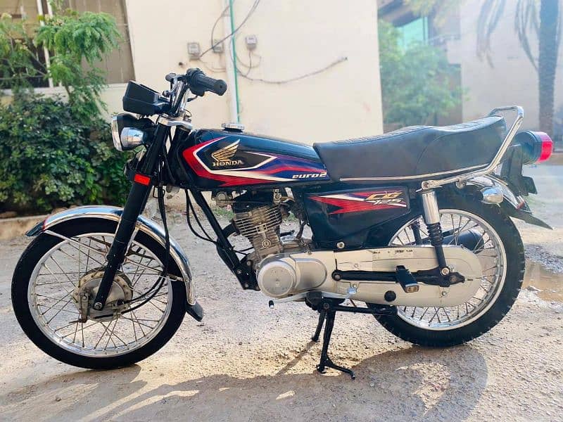 HONDA 125 8