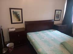 Queen size bed+ 2 side tables for sale