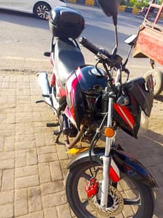 Honda CB 150F