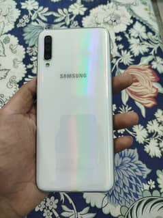 Samsung A70