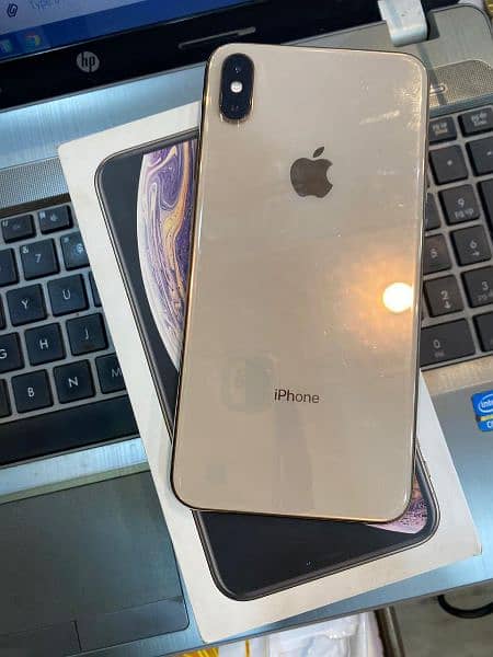 iPhone XS Max 256 GB memory PTA approved 0336.3117. 605 0