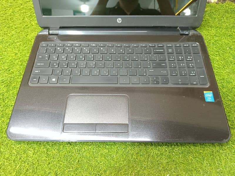 Hp 15 notebook i7 4th gen 8 gb ram 256 gb ssd 1