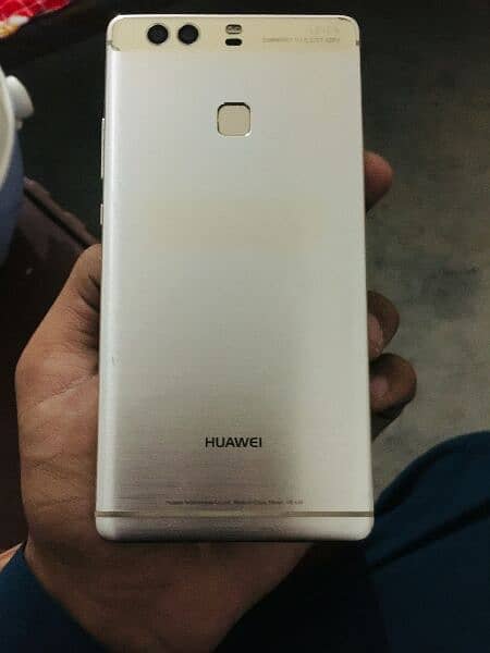 Huawei VIE-L09 6